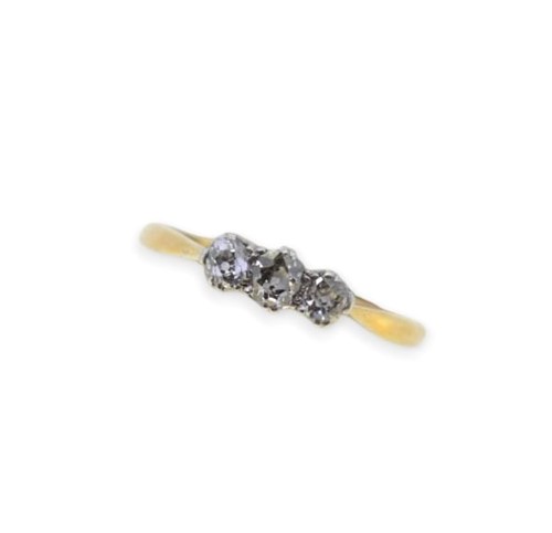 Lot 68 - A three stone diamond ring