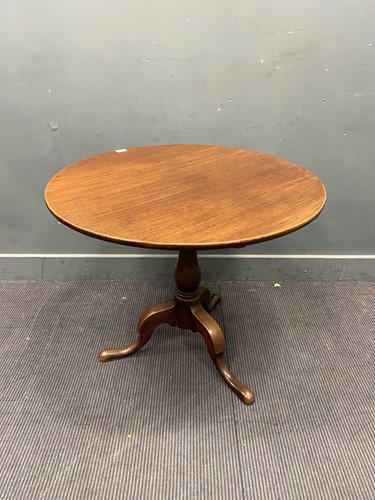 Lot 456 - A mahogany tilt top tripod table 83cm diameter