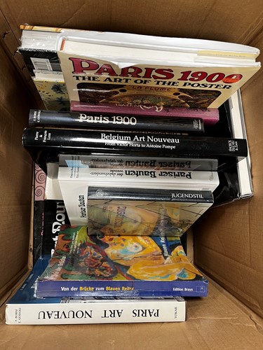 Lot 498 - A collection of art reference books, to...