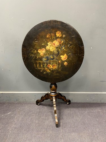 Lot 408 - An Edwardian painted occasional table with...