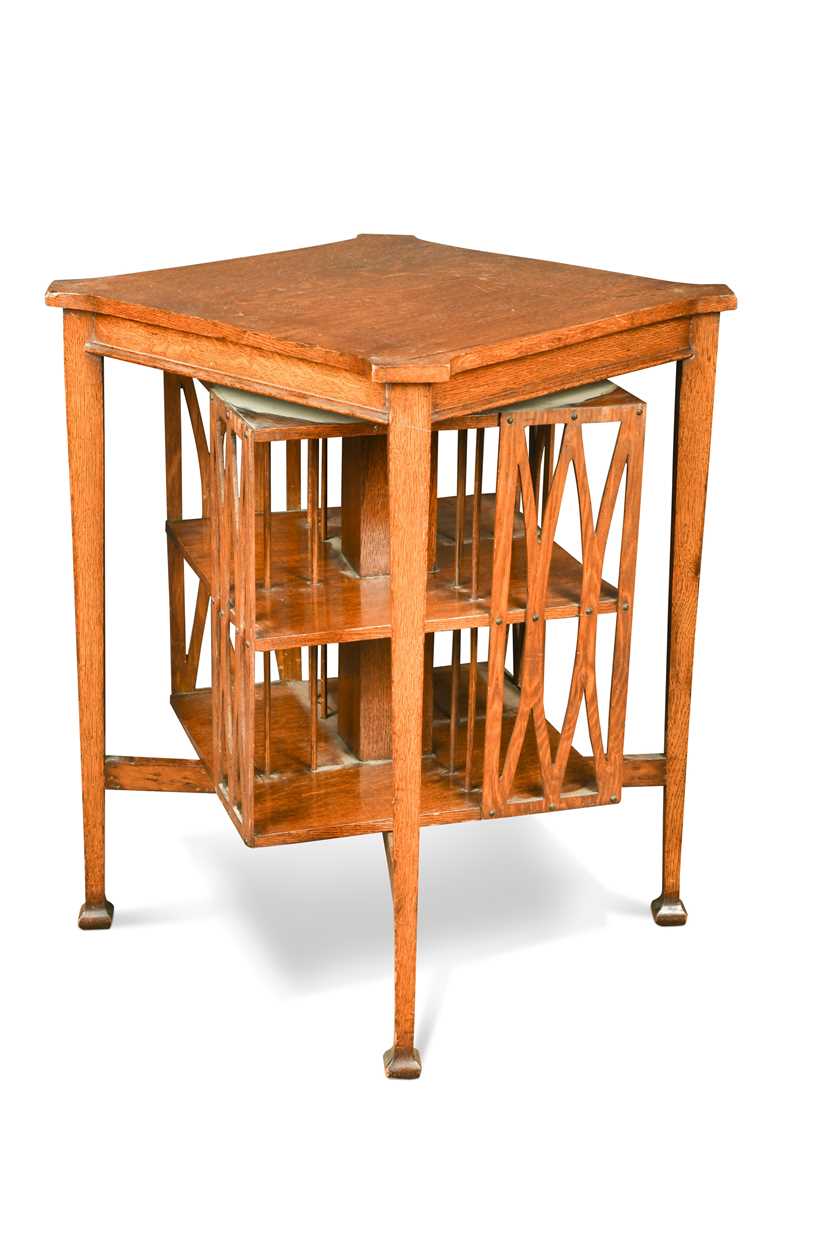 Lot 621 - A revolving oak book stand, early 20th century
