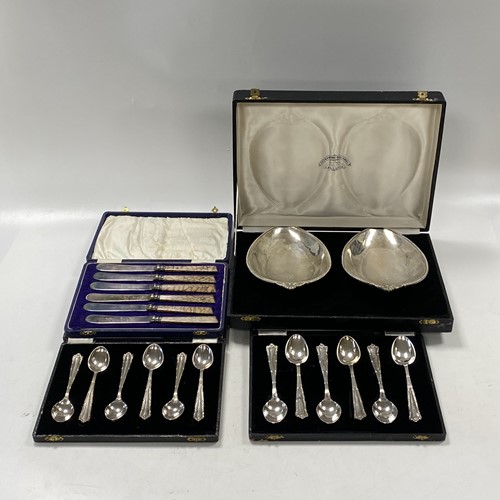 Lot 200 - A small collection of Indian metalwares items...