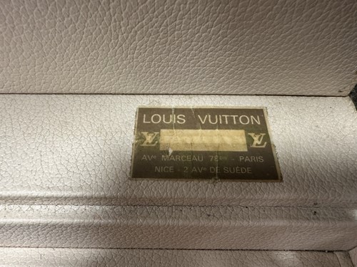 Lot 149 - Louis Vuitton, a Boite Flacons vanity case