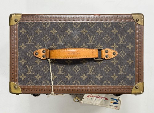 Lot 149 - Louis Vuitton, a Boite Flacons vanity case