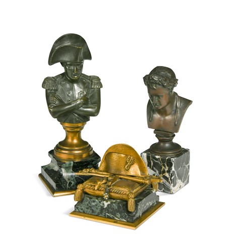 Lot 517 - Two small bronze busts of Napoleon, 19th century