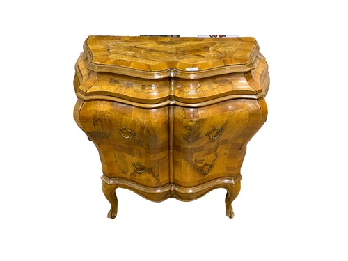 Lot 486 - An Italian bombe two drawer commode 75 x 81 x...