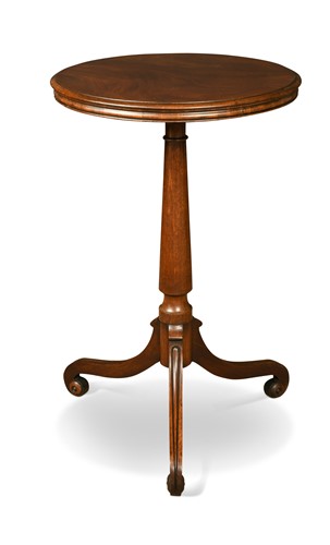 Lot 682 - A William IV mahogany tripod table