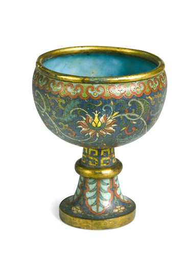 Lot 19 - A Chinese cloisonné enamel and partly gilded pedestal goblet, Qing Dynasty, 18th century