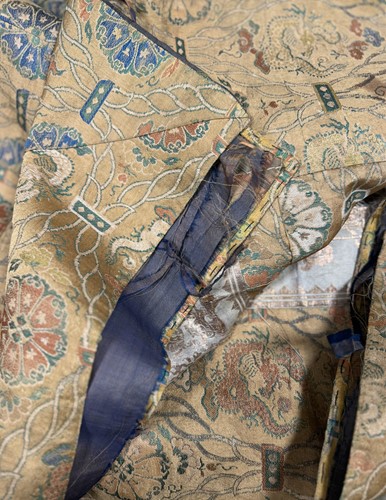 Lot 21 - A Chinese silk embroidered dragon panel, perhaps 17th or 18th century