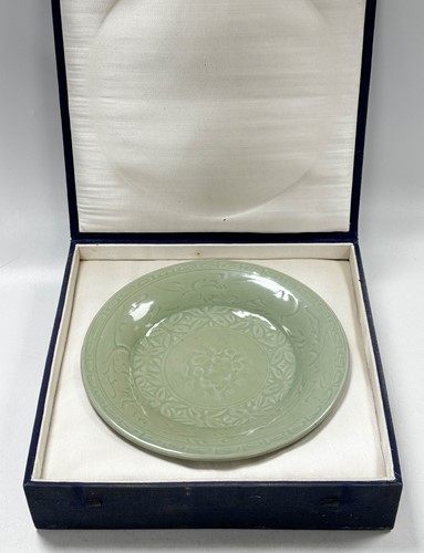 Lot 1 - A Chinese Longquan celadon-glazed dish, Ming Dynasty, 15th/16th century