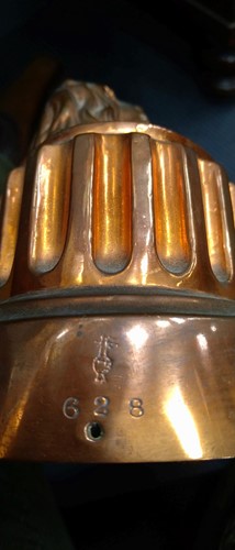 Lot 76 - Collector's items: Recumbent Lion jelly mould...