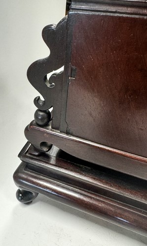Lot 444 - A Chinese twin fusee mantel clock, circa 1900