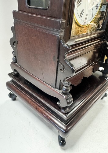 Lot 444 - A Chinese twin fusee mantel clock, circa 1900