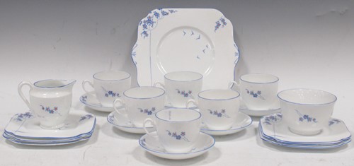 Lot 79 - An Empire China Art Deco teaset (21 pieces)
