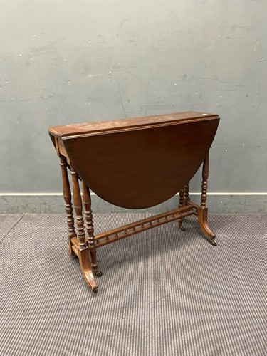 Lot 618 - A late Victorian mahogany sutherland table,...