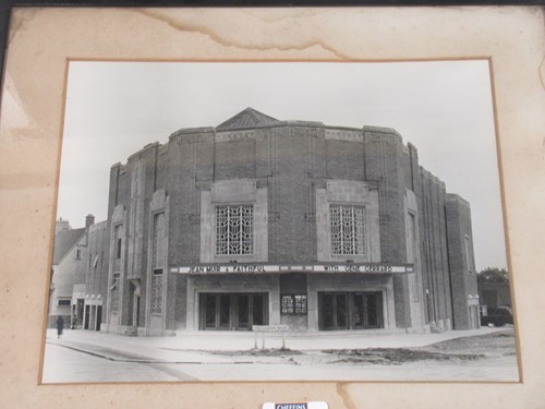 Lot 316 - Of Letchworth interest - five black and white...