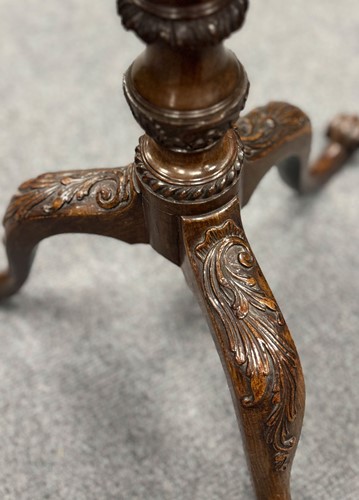 Lot 489 - An early George III carved mahogany kettle stand
