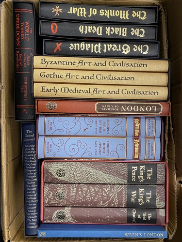Lot 153 - A collection of Folio Society books on English...