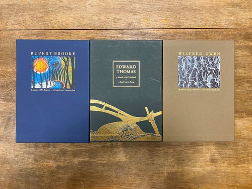 Lot 161 - Three Folio Society books of poetry, to...