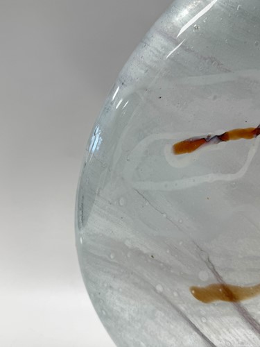 Lot 17 - Pere Ignasi (1949-), a clouded glass vase