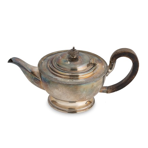 Lot 546 - A George VI silver teapot
