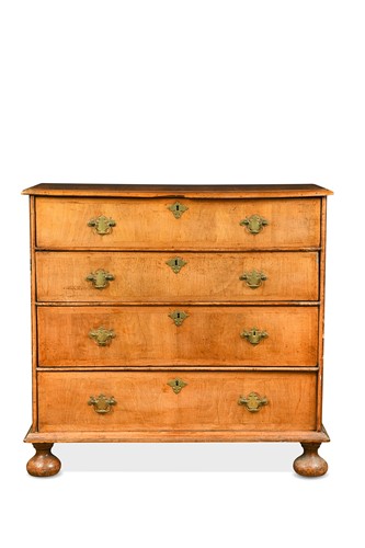 Lot 459 - A walnut chest of drawers, early 18th century