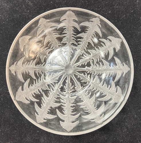 Lot 3 - Pissenlit, an R. Lalique frosted and clear glass bowl