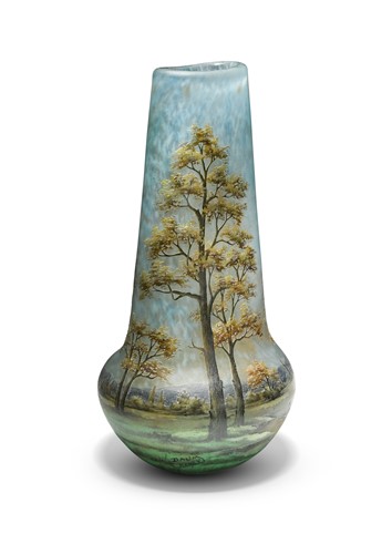 Lot A Daum Nancy pâte de verre cameo glass vase, early 20th century