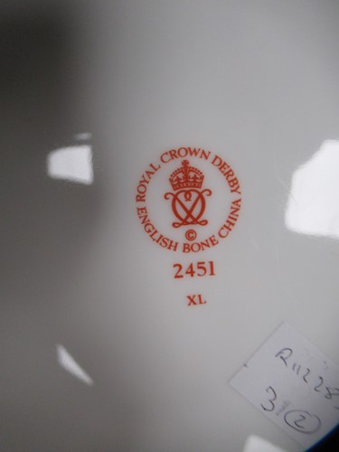 Lot 20 - Two Royal Crown Derby Imari pattern plates,...