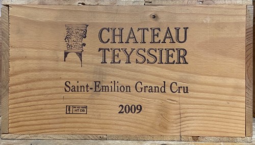 Lot 24 - Chateau Teyssier, Saint Emilion Grand Cru 2009