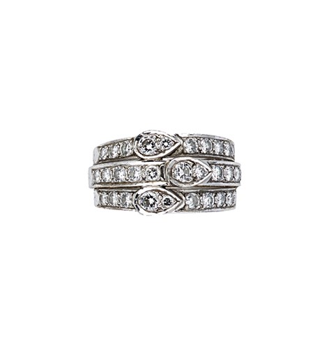 Lot 156 - A triple row diamond set ring