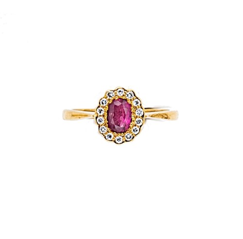 Lot 135 - An 18ct gold ruby and diamond cluster ring