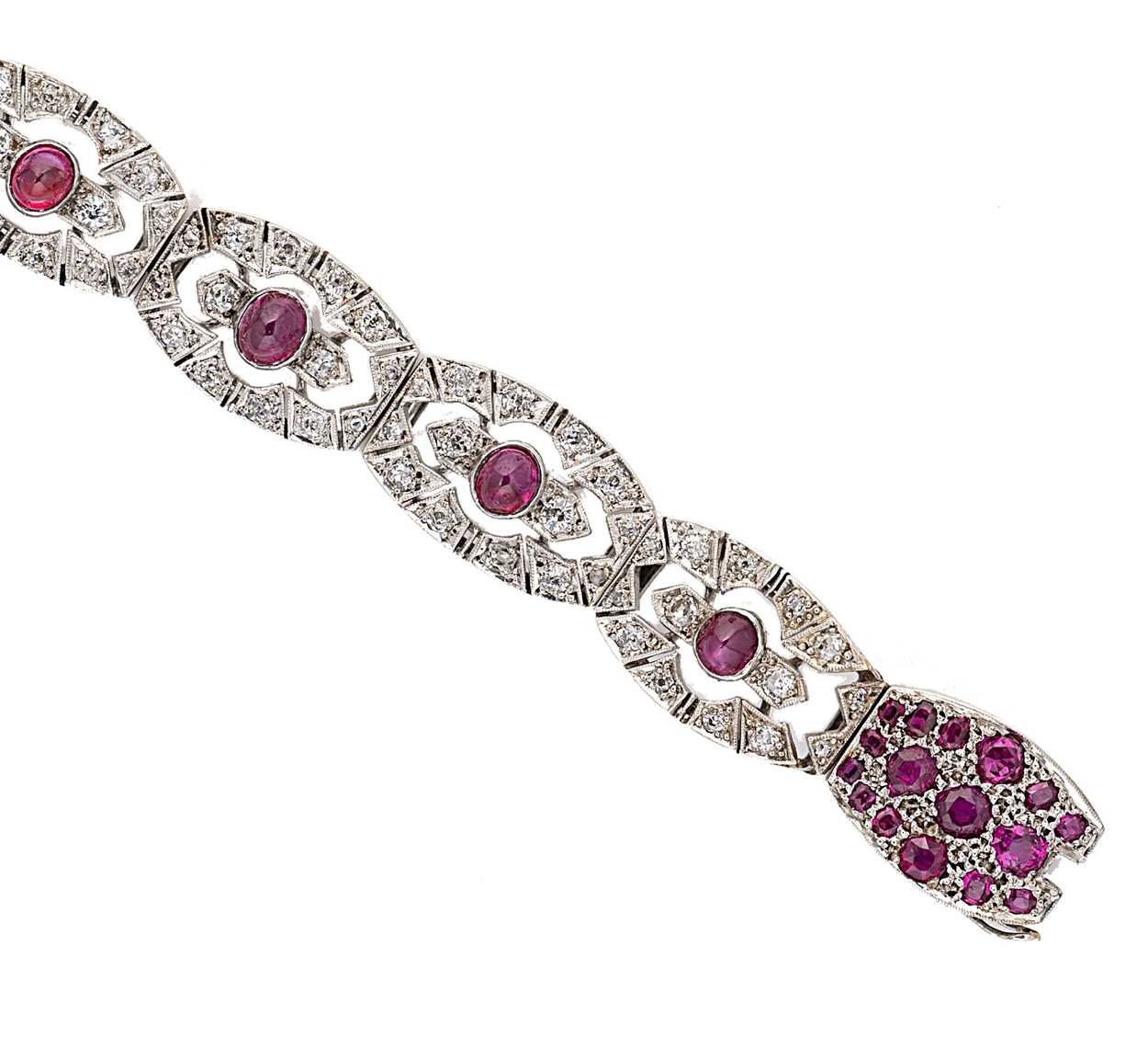 Lot 184 - A ruby and diamond bracelet