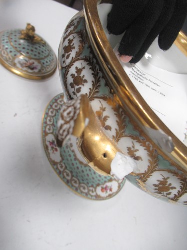 Lot 3 - A Vienna two-handled tureen, cover and stand,...