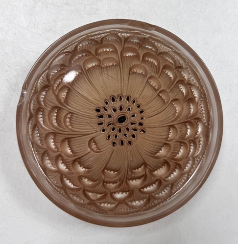 Lot 2 - Dahlia, an R. Lalique frosted and polished glass box and cover, model no. 619