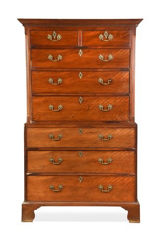 Lot 566 - A George III mahogany chest on chest