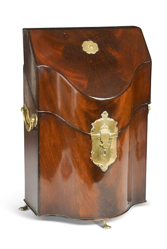 Lot 476 - A George III mahogany knife box