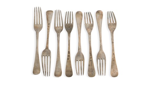 Lot 589 - Aberdeen - A set of 8 George III 18th century silver table forks