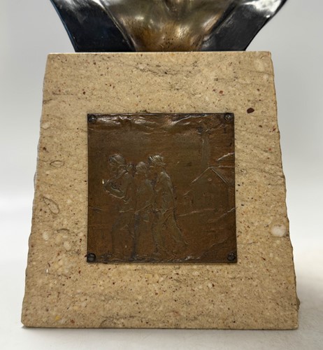 Lot 81 - Attributed to Adolf Joseph (Adolf Josef) Pohl, (1872 -1930), a pair of bronze portrait busts