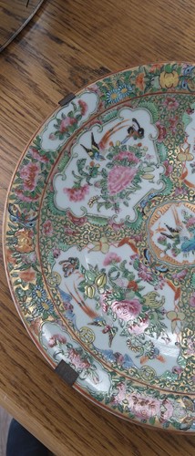 Lot 15 - A 19th century Canton Famille Verte plate...