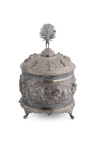 Lot 386 - A 19th century Burmese metalwares betel box and cover
