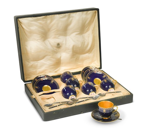 Lot 27 - A cased Royal Worcester coffee service for six, circa 1920
