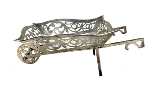 Lot 329 - An early 20th century silver novelty bonbon dish in the form of a wheelbarrow