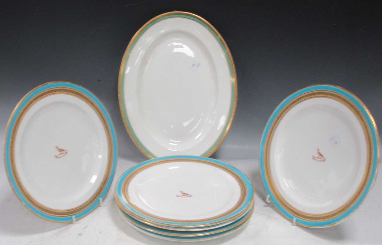 Lot 21 - Six late Victorian or Edwardian dinner plates...