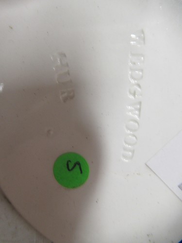 Lot 13 - Ceramics to include: two Wedgwood ceramic bin...