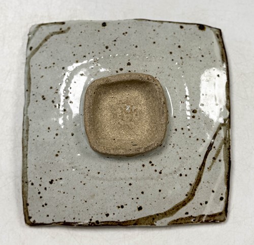 Lot 61 - John Maltby (1936-2020), a small stoneware footed dish