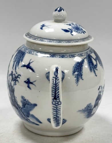 Lot 14 - A Chinese blue and white teapot, Qianlong Emperor, circa 1770