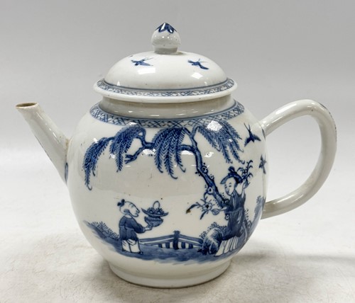 Lot 14 - A Chinese blue and white teapot, Qianlong Emperor, circa 1770