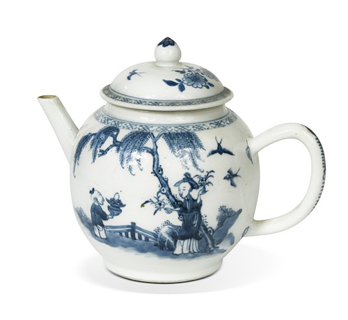 Lot 14 - A Chinese blue and white teapot, Qianlong Emperor, circa 1770