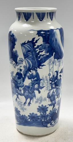 Lot 54 - A Transitional style blue and white vase, modern